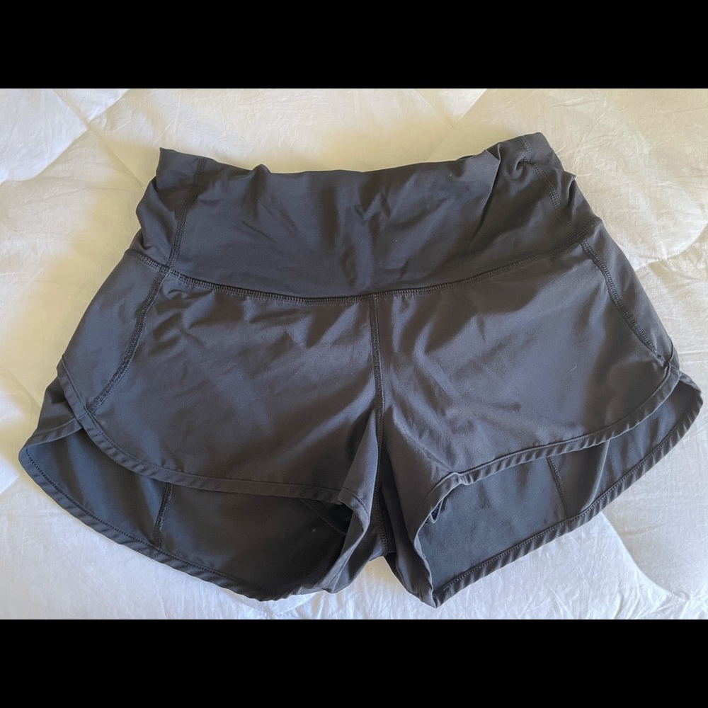 Lulu Lemon Speed up short